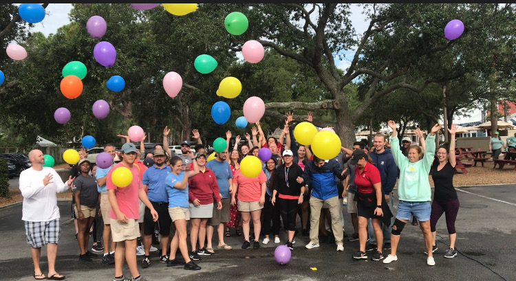 Salty Dog crew and ballons