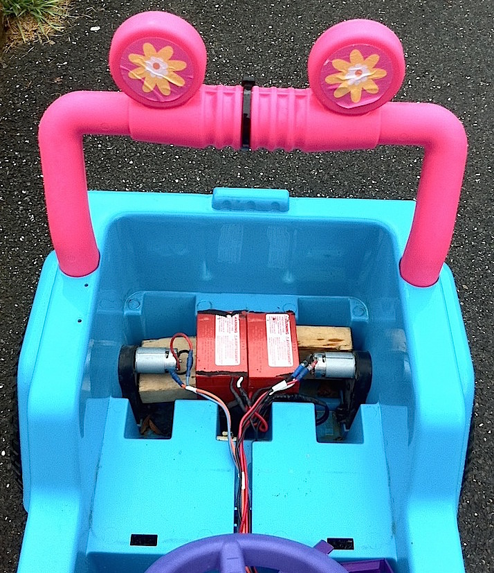Power Wheels Jeep with extra batteries